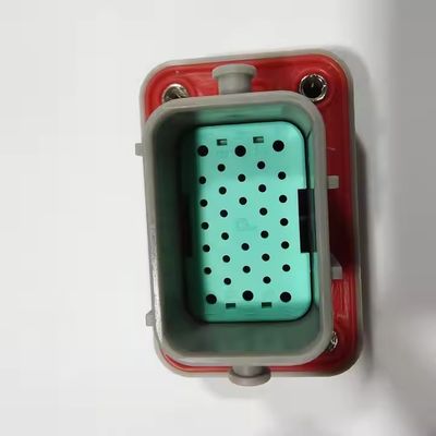 Neopower 32 pin híbrido IP67 EV de energía y conector de señal (6x13A de energía, 26x5A de señal)